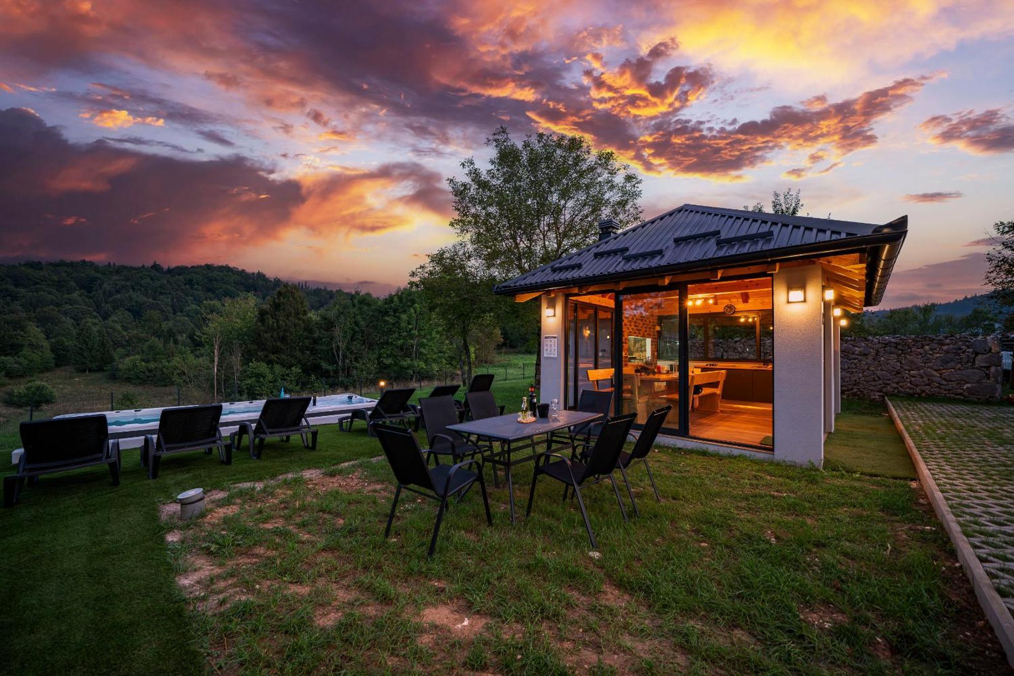 Saborsko Plitvice House Angelinaヴィラ エクステリア 写真
