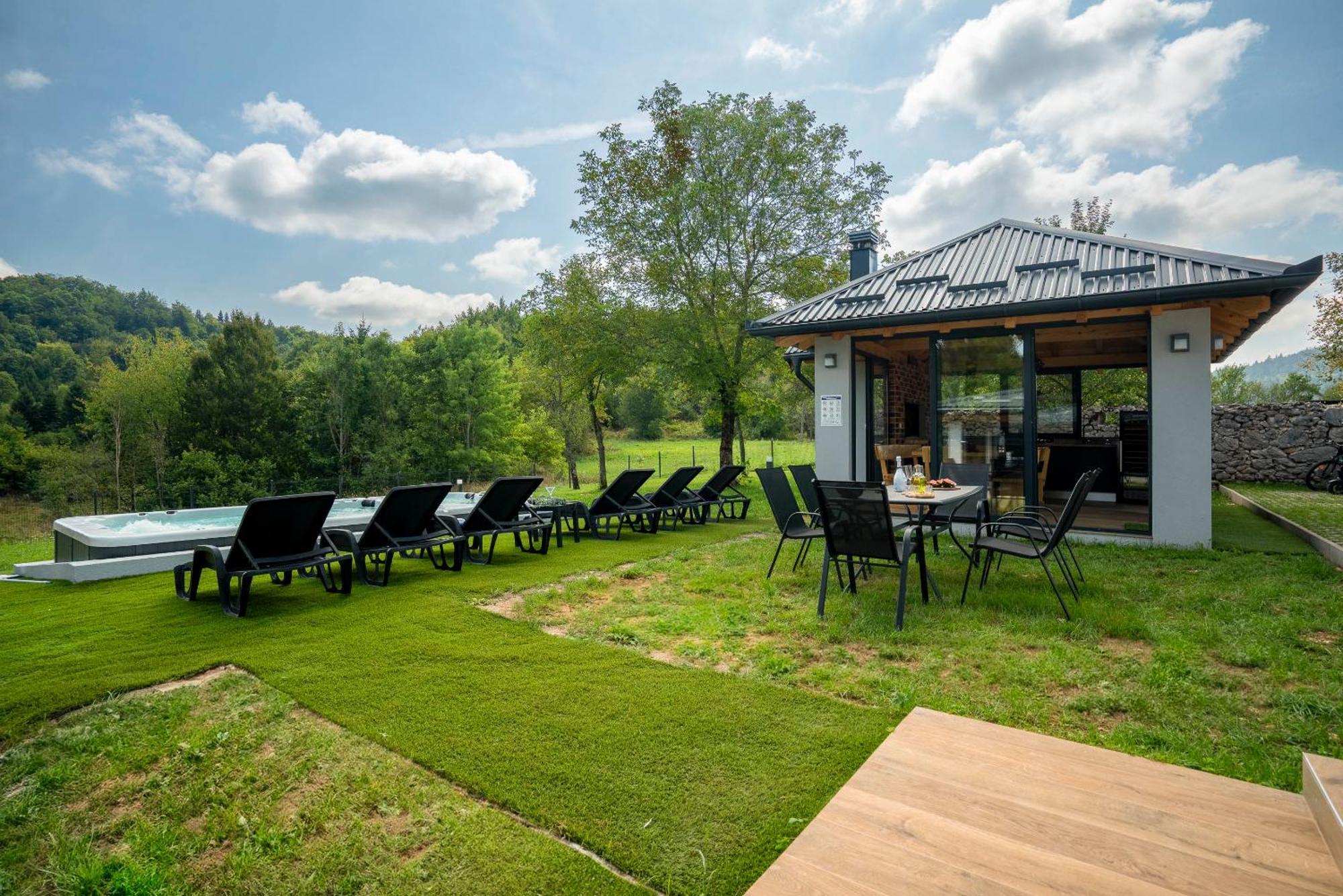 Saborsko Plitvice House Angelinaヴィラ エクステリア 写真