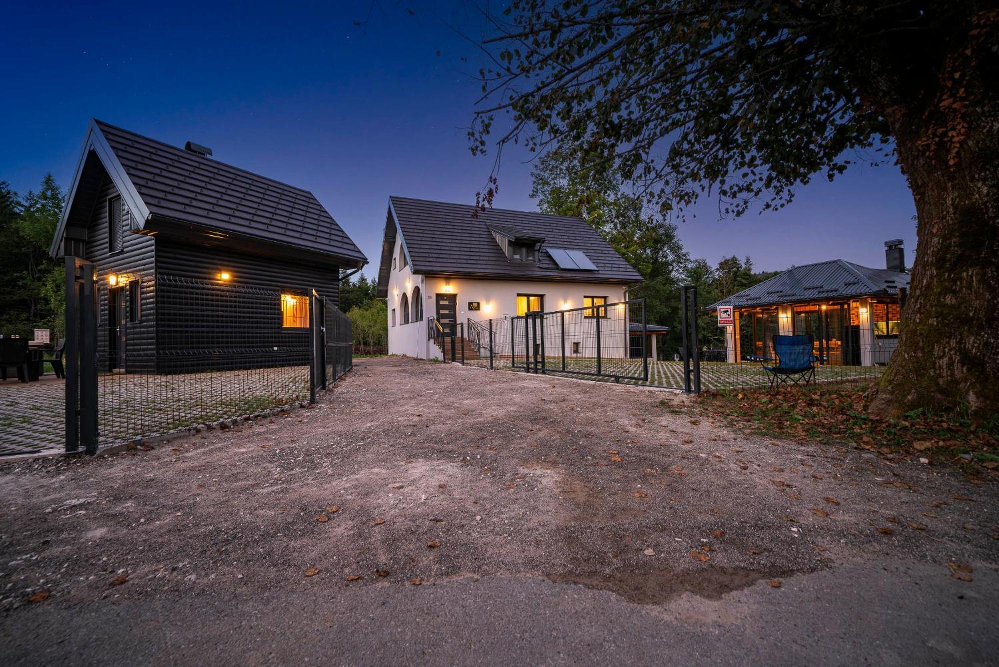 Saborsko Plitvice House Angelinaヴィラ エクステリア 写真