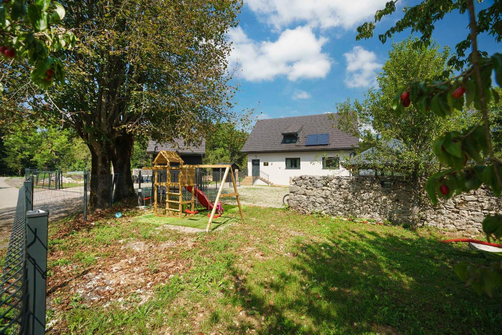 Saborsko Plitvice House Angelinaヴィラ エクステリア 写真